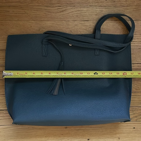 Pair of Orange and Gray/Blue Vegan Leather Tote Bags with Tassel - Picture 11 of 12